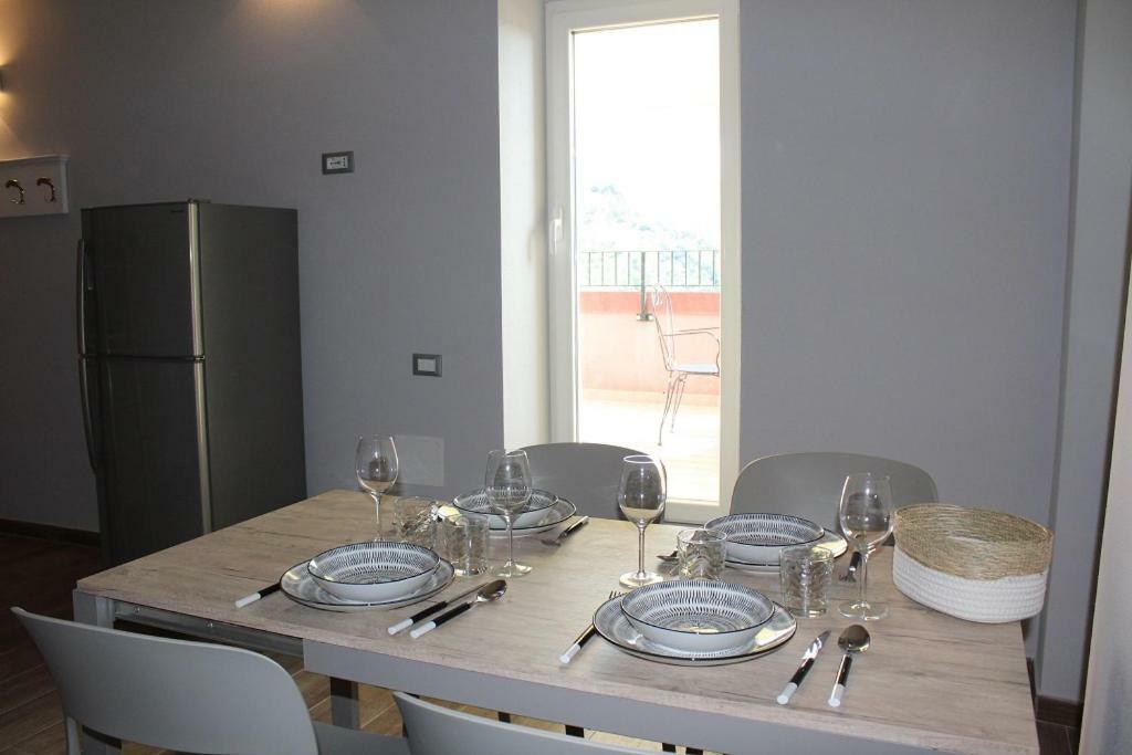 Residenza Del Capitano Luxury Apartments Levanto Exterior photo